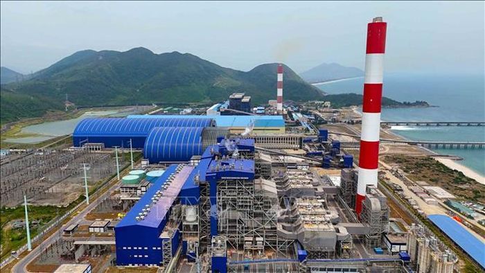 Các tổ máy tại Nhà máy Nhiệt điện Vũng Áng 2 vận hành ổn định. Ảnh: Hữu Quyết/TTXVN