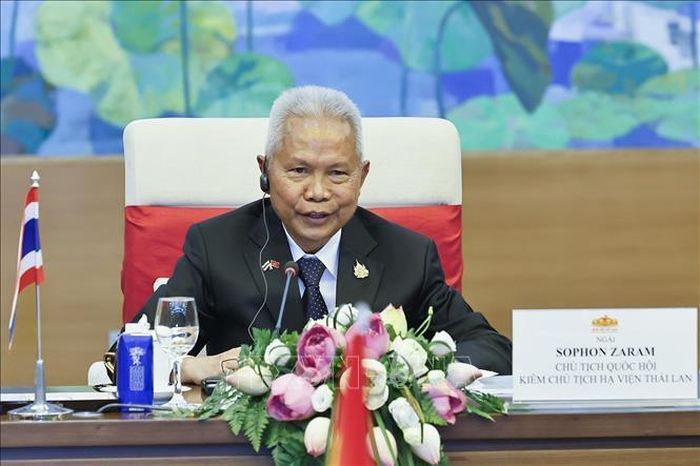 Chủ tịch Quốc hội kiêm Chủ tịch Hạ viện Vương quốc Thái Lan Sophon Zaram phát biểu. Ảnh: Doãn Tấn/TTXVN