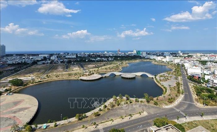 Hồ điều hòa Hồ Sơn có chức năng tiêu thoát nước, chống ngập, điều hòa khí hậu.
