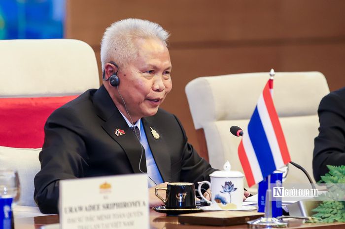 Chủ tịch Quốc hội kiêm Chủ tịch Hạ viện Vương quốc Thái Lan Sophon Zaram phát biểu tại hội đàm.