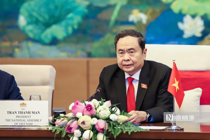 Chủ tịch Quốc hội Trần Thanh Mẫn phát biểu tại hội đàm.