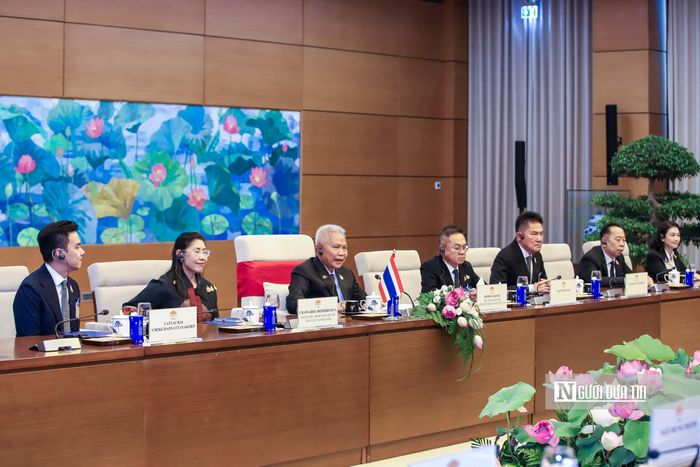 Chuyến thăm sẽ tạo thêm động lực để hai bên rà soát và thúc đẩy triển khai các thỏa thuận hợp tác đã đạt được, trao đổi các định hướng lớn nhằm mở rộng hợp tác trên các lĩnh vực kinh tế, thương mại, đầu tư, kết nối, giáo dục, khoa học-công nghệ, đổi mới sáng tạo, giao lưu nhân dân và phối hợp chặt chẽ hơn trong các cơ chế khu vực, đặc biệt là ASEAN.