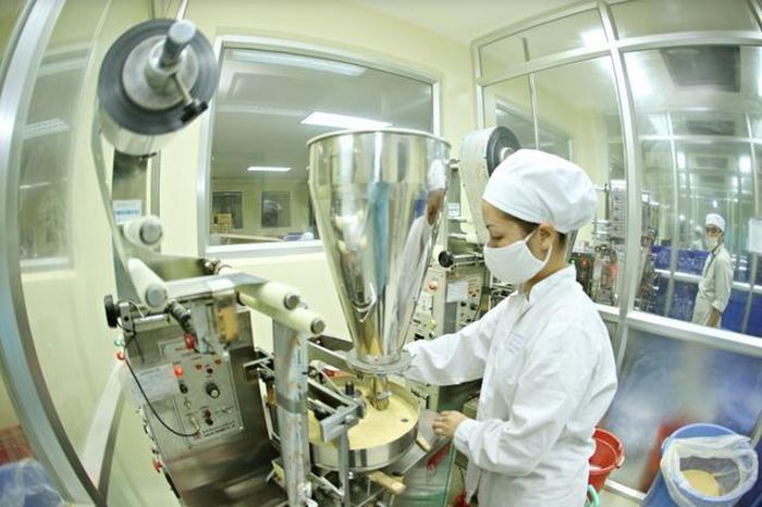 Dây chuyền sản xuất thuốc của Traphaco (Ảnh: TRA).