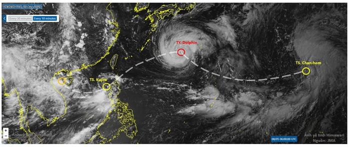 Ảnh vệ tinh Himawari cho thấy xuất hiện cùng lúc 3 cơn bão trên biển Thái Bình Dương.