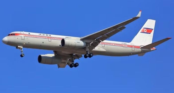 Máy bay chở khách Tu-204 của Liên Xô. Ảnh: MW.