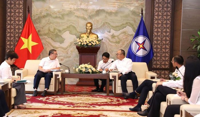 Lãnh đạo EVN làm việc với đoàn công tác CTGI về hợp tác trong các lĩnh vực thủy điện, năng lượng tái tạo. Ảnh: Đỗ Huyền/Bnews/Vnanet.vn