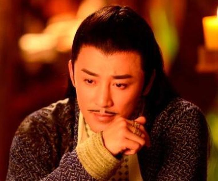 Không phải cao thủ mạnh nhất võ lâm, nhưng Lục Tiểu Phụng lại là người sở hữu những mối giao tình đáng giá nhất giang hồ.
