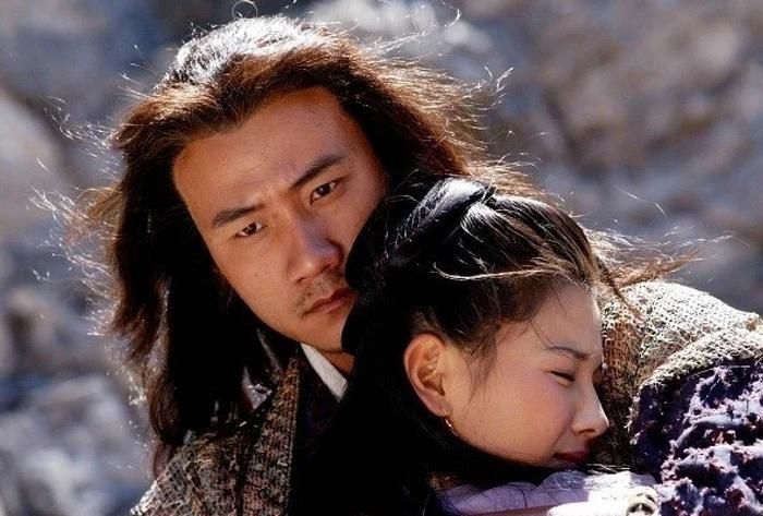 Nếu mất danh dự là nỗi đau lớn thì cái chết của A Châu lại trở thành vết thương không bao giờ lành trong cuộc đời Tiêu Phong. 