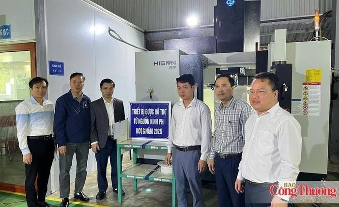 Hệ thống máy móc, thiết bị được hỗ trợ từ nguồn kinh phí khuyến công tại cơ sở công nghiệp nông thôn ở Bắc Ninh.