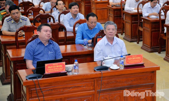 Đồng chí Ngô Chí Cường dự hội nghị tại điểm cầu Đồng Tháp.
