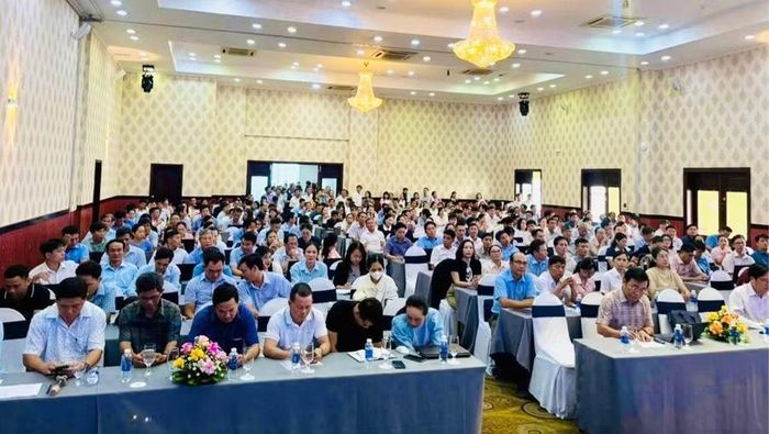  Đại biểu tham dự hội nghị tập huấn. Ảnh: T.D 