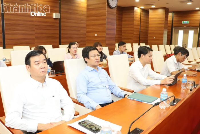 Các đại biểu dự phiên họp tại điểm cầu tỉnh Khánh Hòa.