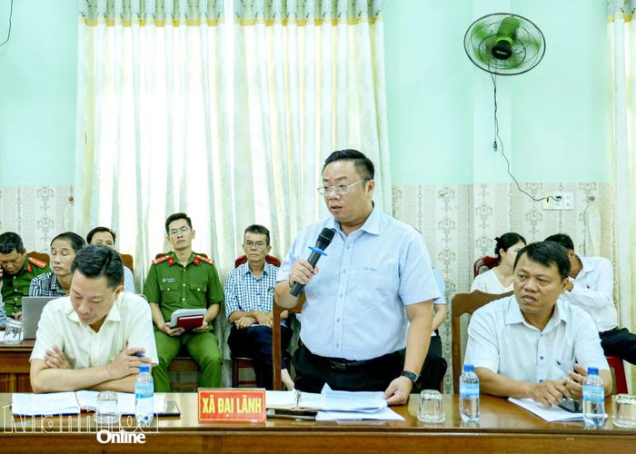 Lãnh đạo UBND xã Đại Lãnh phát biểu tại buổi làm việc.