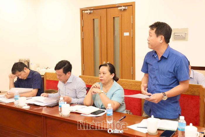 Lãnh đạo các địa phương phát biểu ý kiến.