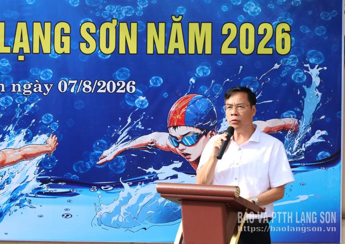 Lãnh đạo Sở Văn hóa, Thể thao và Du lịch tỉnh phát biểu khai mạc giải