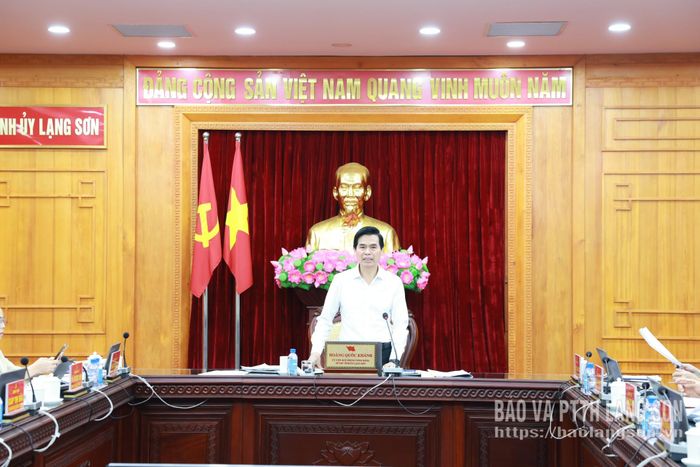 Đồng chí Hoàng Quốc Khánh, Ủy viên Trung ương Đảng, Bí thư Tỉnh ủy phát biểu tại hội nghị