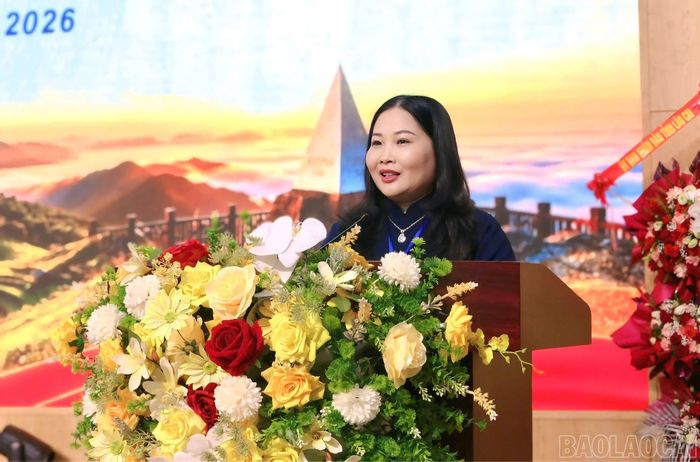 Đồng chí Vũ Thị Hiền Hạnh, Phó Chủ tịch UBND tỉnh Lào Cai phát biểu tại lễ khai mạc.