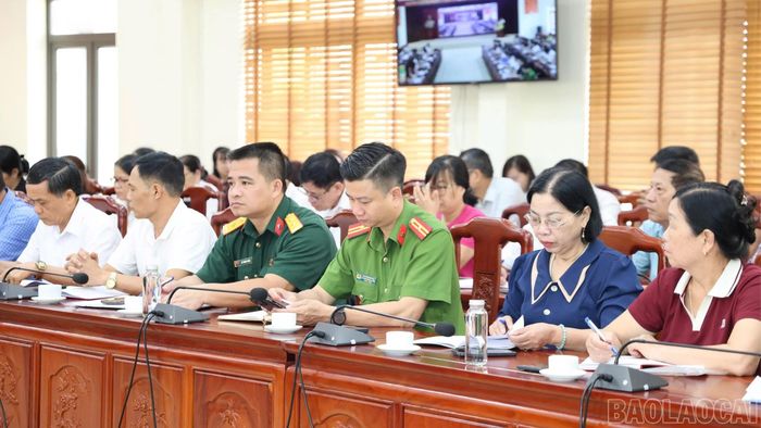 Đại biểu dự hội nghị tại điểm cầu Ban Tuyên giáo và Dân vận Tỉnh ủy.