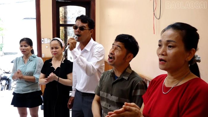 Âm nhạc đã trở thành nhịp cầu kết nối những trái tim đồng cảm.