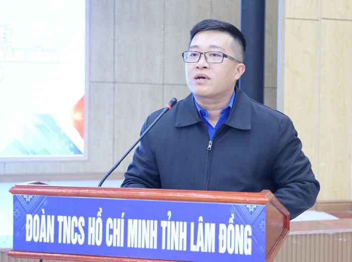 Phó Chủ tịch Hội LHTN Việt Nam tỉnh Lâm Đồng Nguyễn Trọng Tùng phát biểu khai mạc hội nghị