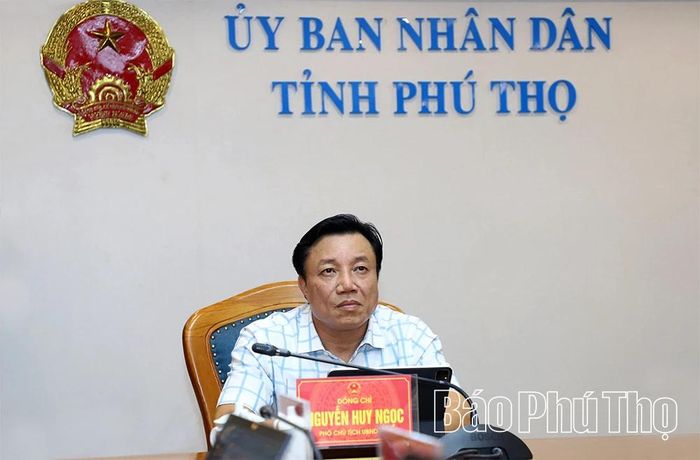 Đồng chí Nguyễn Huy Ngọc – Tỉnh ủy viên, Phó Chủ tịch UBND tỉnh chủ trì hội nghị tại điểm cầu tỉnh Phú Thọ.