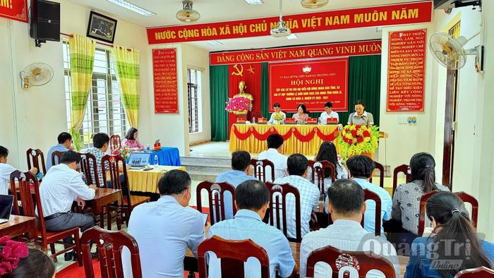 Quang cảnh hội nghị tiếp xúc cử tri tại xã Trường Phú - Ảnh: Quang Ngọc