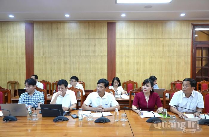 Các đại biểu tham dự buổi làm việc - Ảnh: T.Đ