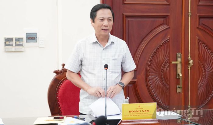 Đồng chí Hoàng Nam, Phó Chủ tịch Thường trực UBND tỉnh phát biểu tại buổi làm việc - Ảnh: Q.V