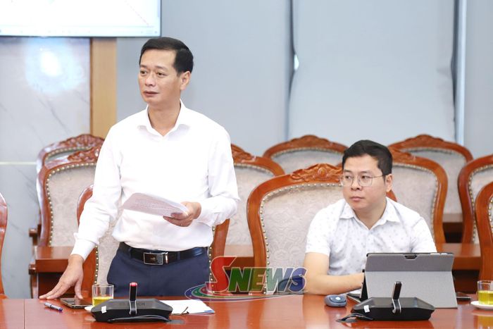 Lãnh đạo Sở Nông nghiệp và Môi trường phát biểu tại cuộc làm việc.