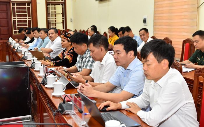 Các đại biểu dự hội thảo.