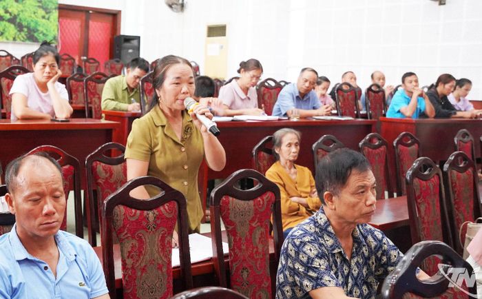 Cử tri xã Chợ Rã phát biểu ý kiến.