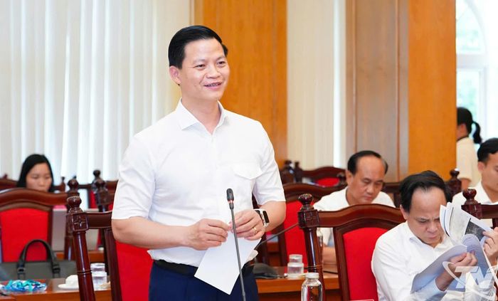 Đồng chí Vương Quốc Tuấn, Ủy viên Trung ương Đảng, Phó Bí thư Tỉnh ủy, Chủ tịch UBND tỉnh Thái Nguyên phát biểu tại buổi làm việc.
