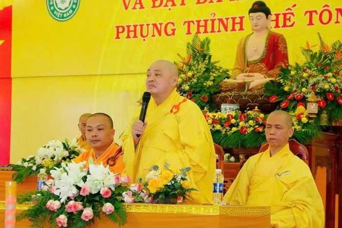 Thượng tọa Thích Tịnh Châu ban đạo từ