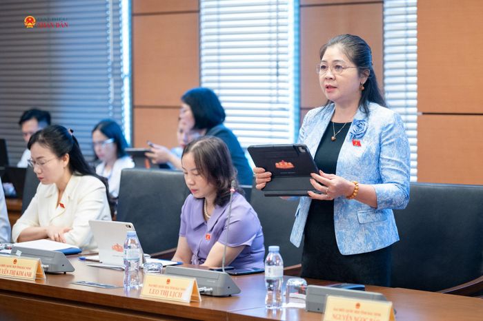 ĐBQH Leo Thị Lịch (Bắc Ninh). Ảnh: Phạm Thắng