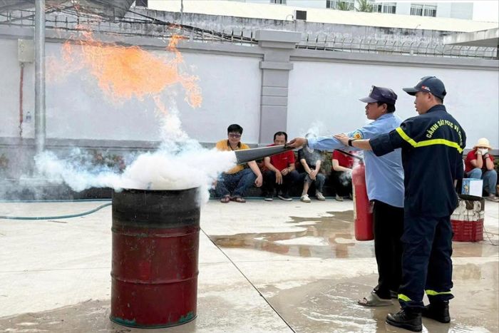Cảnh sát PCCC tỉnh Tây Ninh tập huấn nghiệp vụ về PCCC-CNCH cho cơ sở