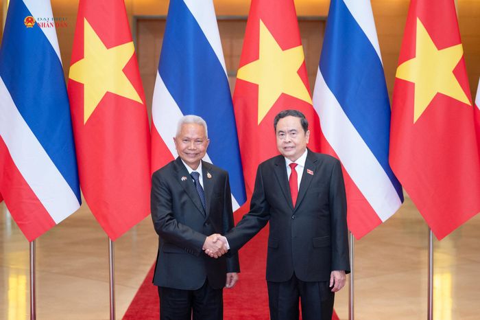 Chủ tịch Quốc hội Trần Thanh Mẫn chủ trì Lễ đón Chủ tịch Quốc hội kiêm Chủ tịch Hạ viện Thái Lan Sophon Zaram