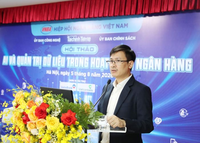 Ông Hoàng Minh Tiến, Phó Cục trưởng Cục Công nghệ thông tin, NHNN phát biểu tại Hội thảo