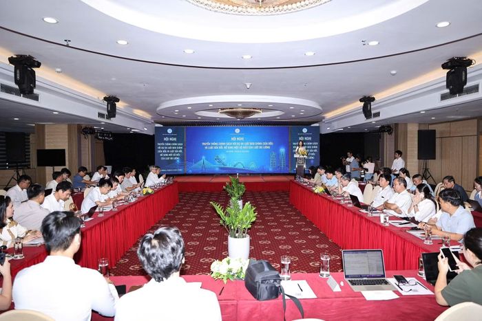 Toàn cảnh Hội nghị.