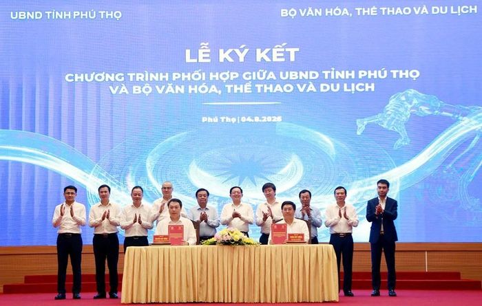 Bộ VHTTDL và UBND tỉnh Phú Thọ ký kết Chương trình phối hợp phát triển du lịch thông minh và kinh tế số du lịch giai đoạn 2026–2030. (Ảnh: baovanhoa.vn)