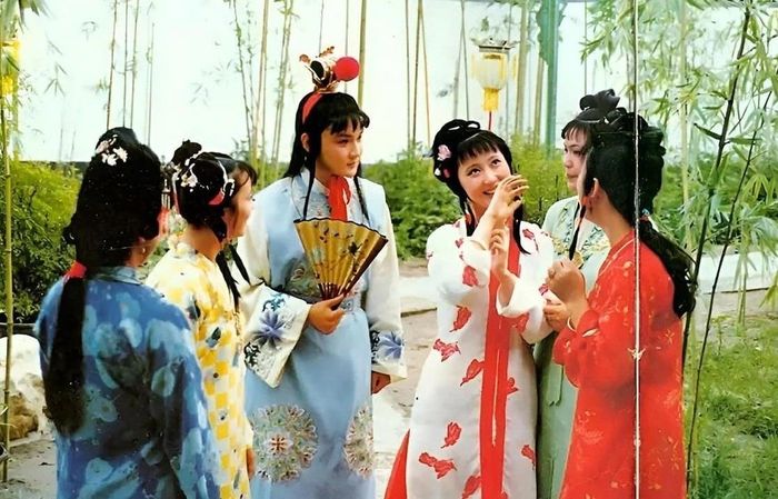 “Hồng lâu mộng” được dựng thành phim rất nhiều lần.