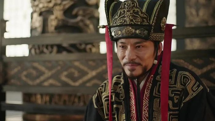 Khi củng cố hoàng quyền, Tư Mã Viêm đưa ra những quyết sách sai lầm ảnh hưởng sâu rộng. 