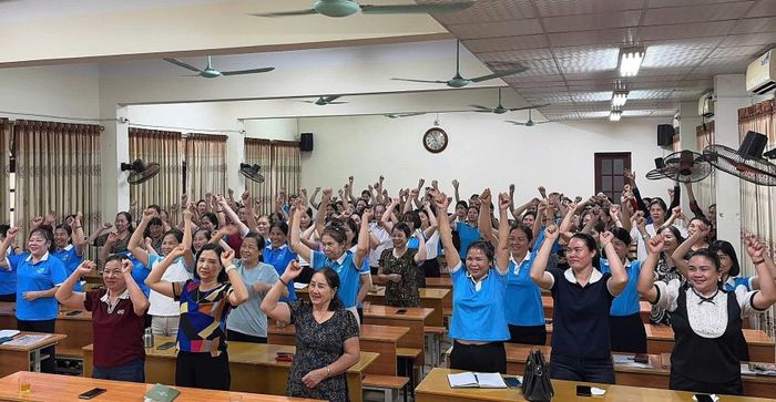Các buổi tuyên truyền pháp luật được lồng ghép trong sinh hoạt hội viên, góp phần nâng cao nhận thức, xây dựng gia đình no ấm, tiến bộ, hạnh phúc. Ảnh: TH