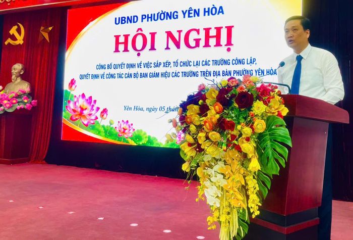 Bí thư Đảng ủy, Chủ tịch HĐND phường Nguyễn Quốc Khánh phát biểu tại hội nghị. Ảnh: PV