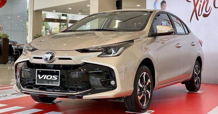 Toyota Vios ưu đãi lớn tháng 8/2026.