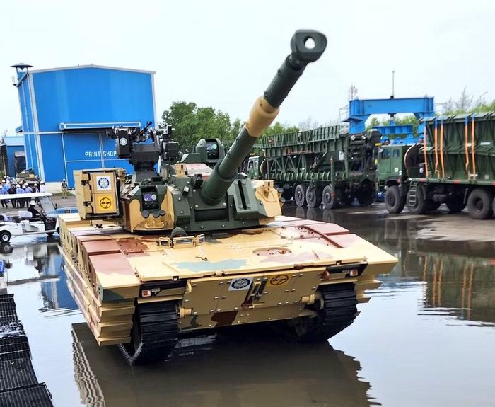 Vị tướng khẳng định "xe tăng vùng núi cao" Zorawar là một yếu tố then chốt trong việc phòng thủ khu vực phía Bắc đất nước, vì đây là nơi có những ngọn núi cao nhất trên trái đất - dãy Himalaya.