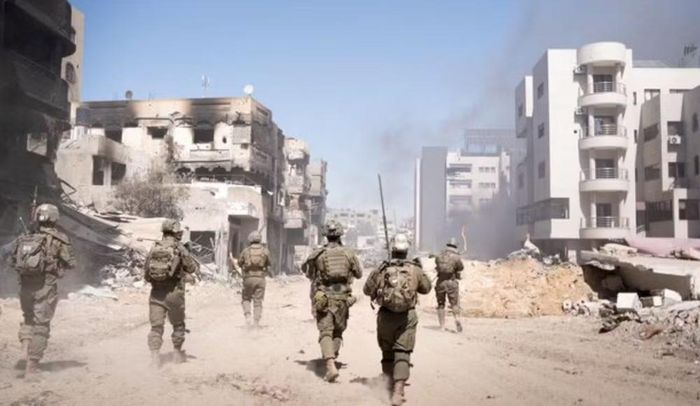 Nhà nghiên cứu Tal Elovits thuộc viện chính sách Molad của Israel nhận định Tel Aviv trên thực tế không có nhiều dư địa để bác bỏ hoàn toàn kế hoạch do Mỹ hậu thuẫn, trong bối cảnh nước này ngày càng chịu sức ép trên trường quốc tế.