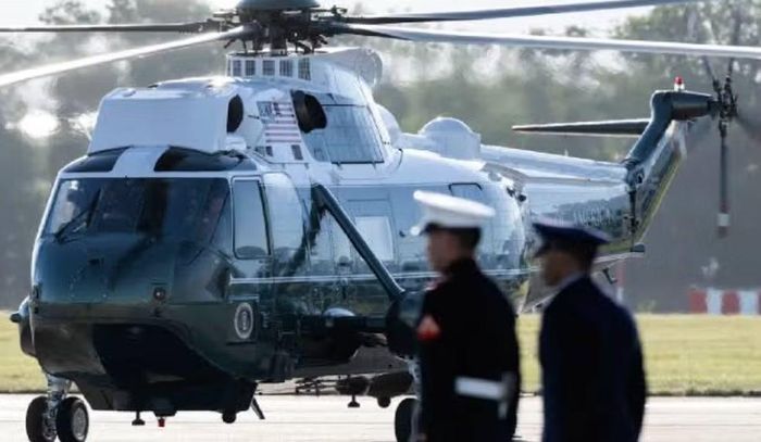 Các bản ghi âm kiểm soát không lưu cho thấy trước khi cất cánh, phi hành đoàn Marine One đã 3 lần thông báo sẽ rời bãi đáp trong vòng 3 phút.