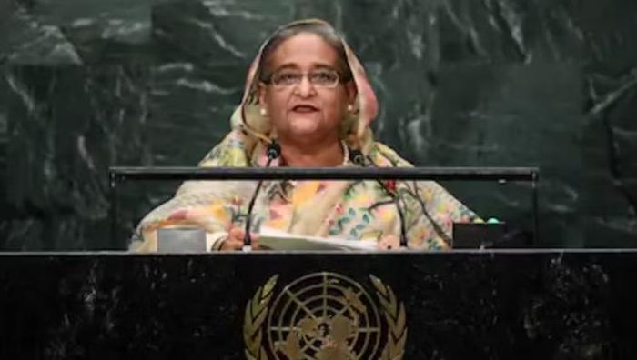 Cựu Thủ tướng Bangladesh cũng kêu gọi dỡ bỏ lệnh cấm đối với đảng Liên đoàn Awami và trả tự do cho các tù nhân chính trị.