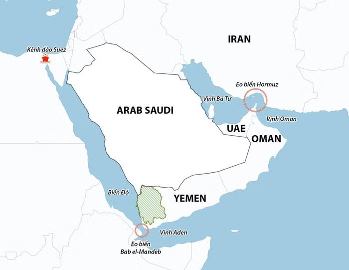 Houthi cũng khẳng định lệnh phong tỏa hàng hải là phản ứng trước chiến dịch mà họ cáo buộc Arab Saudi áp đặt nhằm phong tỏa Yemen. Riyadh đã bác bỏ cáo buộc này.