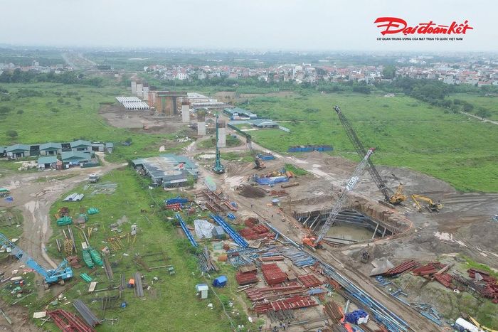 Theo thông tin từ Ban Quản lý dự án, đến cuối tháng 7 dự án đã tạm ứng và thanh toán cho doanh nghiệp dự án khoảng 1.558 tỷ đồng trên tổng giá trị hợp đồng 3.975 tỷ đồng (không bao gồm chi phí dự phòng), đạt khoảng 39,2%.